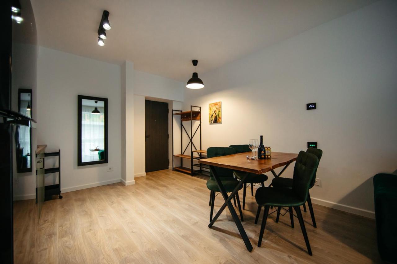 Mountain Retreat Daire Sinaia Dış mekan fotoğraf