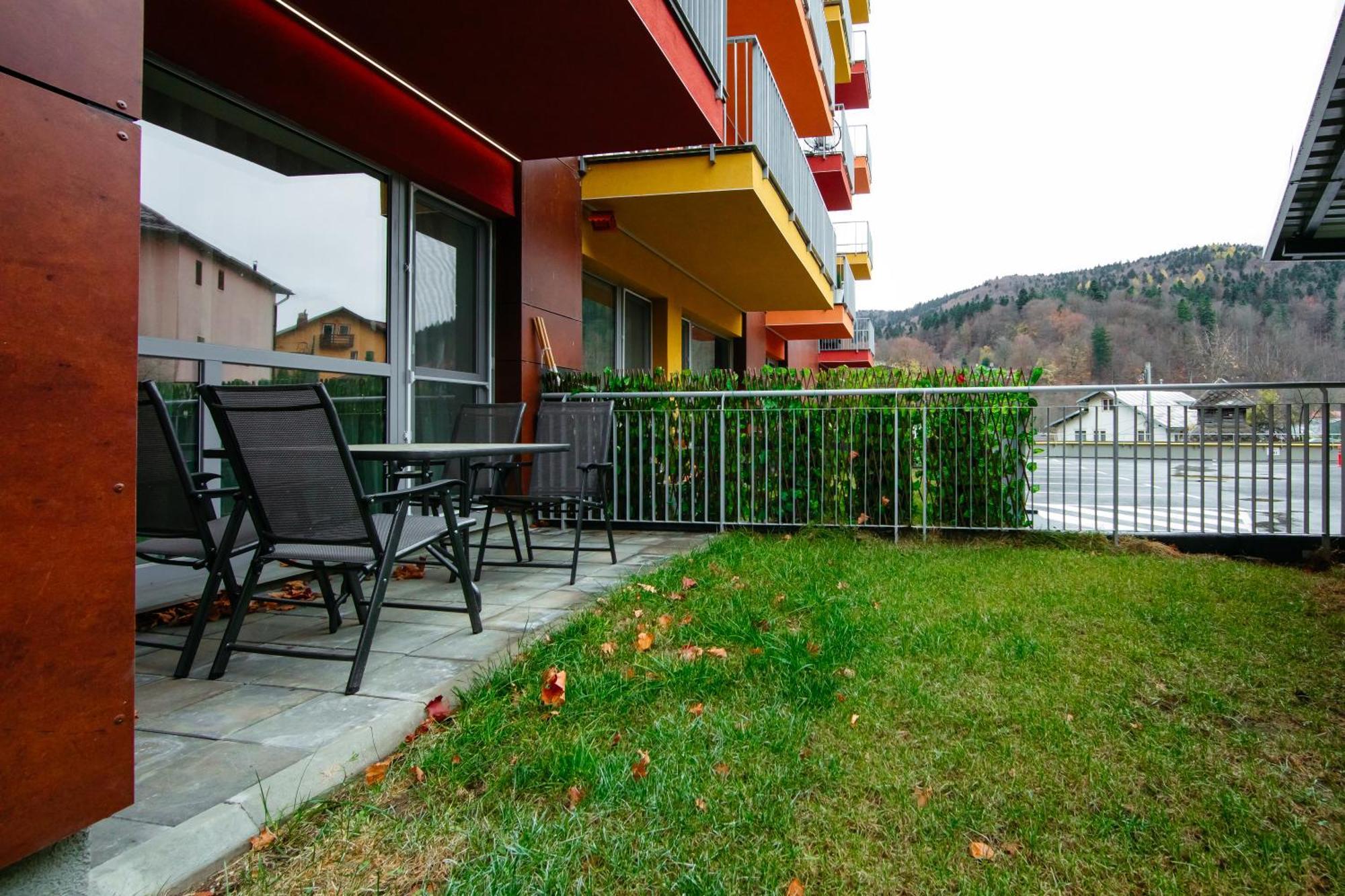 Mountain Retreat Daire Sinaia Dış mekan fotoğraf